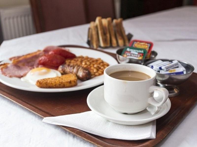 Oyo Ridgeway Hotel Чингфорд Экстерьер фото